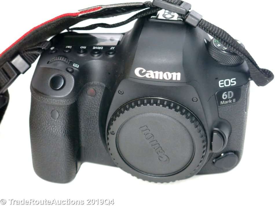 Canon EOS 6D MARK ii | 26.2 MP CMOS | WiFi | GPS | FULL FRAME | DSLR Camera BODY