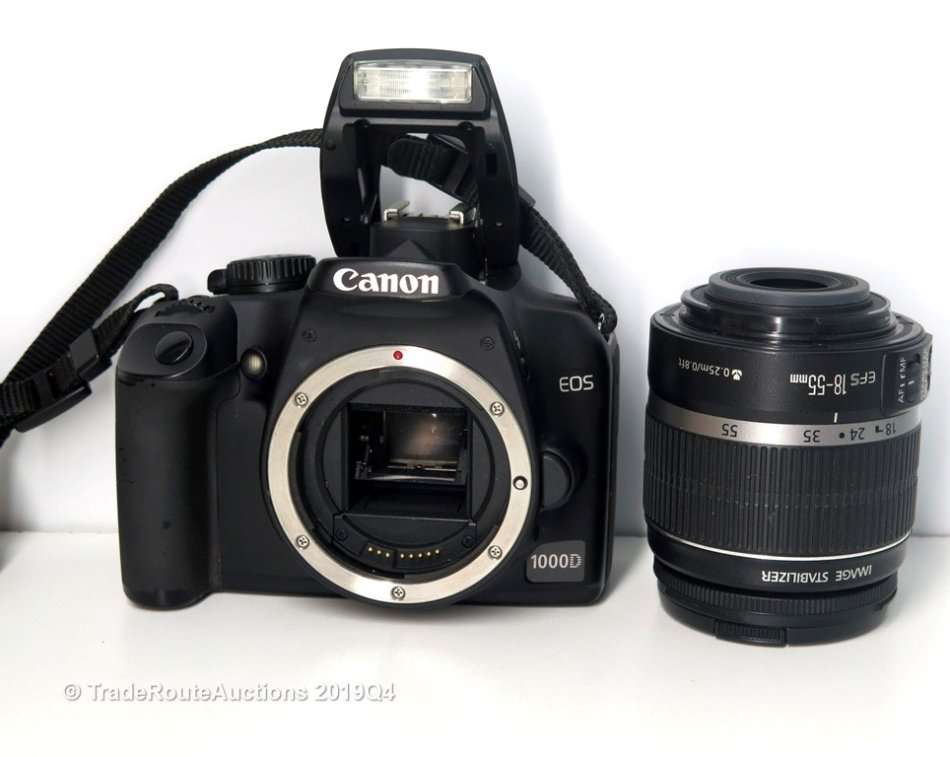 Canon EOS 1000D Digital SLR camera plus Canon 18-55mm Lens Professional KIT