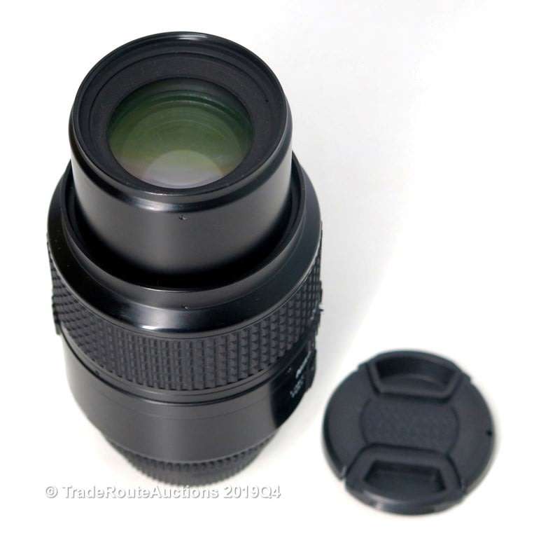 Nikon Micro Nikkor 105mm f/2.8 D Lens 105mm /f2.8 for NIKON Cameras