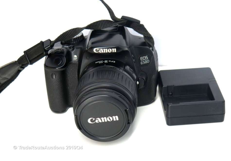 Please read - CANON 650D Digital SLR CAMERA with Canon 18-55mm Lens (18 Megapixels) DSLR Camera Kit