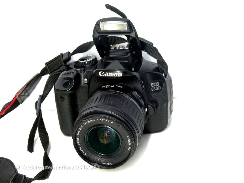 Please read - CANON 650D Digital SLR CAMERA with Canon 18-55mm Lens (18 Megapixels) DSLR Camera Kit