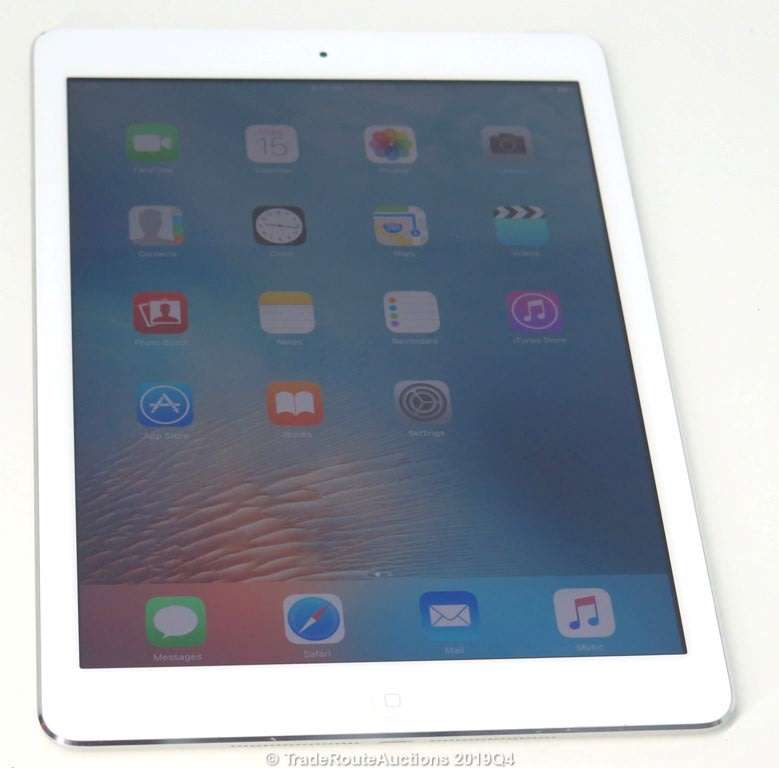 IPAD AIR | 32GB | 4G CELLULAR & WiFi | SILVER | GENUINE APPLE | MD795HC/A ***  RETINA DISPLAY  ***