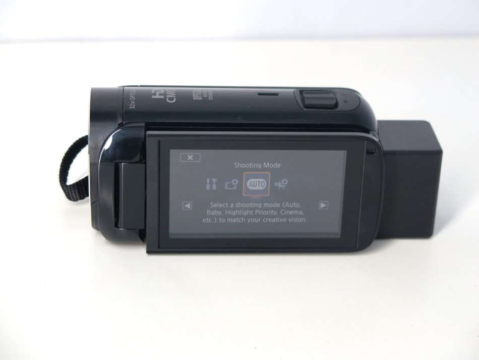 Canon LEGRIA HF R706 High Definition Camcorder (32x Optical 1140x Digital Zoom) 3-Inch Touch LCD