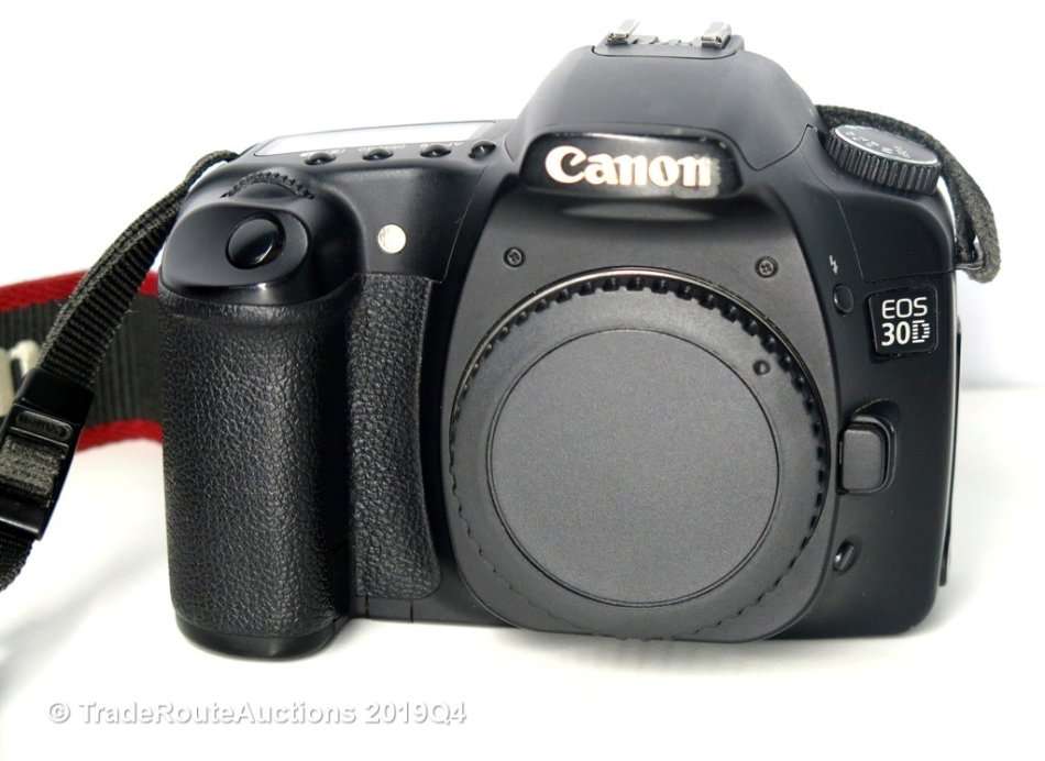 Canon EOS 30D Digital SLR CAMERA BODY ONLY