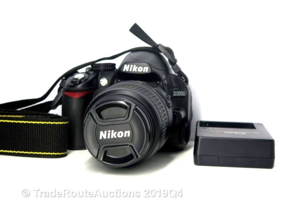 NIKON D3100 DSLR CAMERA 14.2 megapixels with Nikon 18-55mm PROFESSIONAL DSLR LENS KIT
