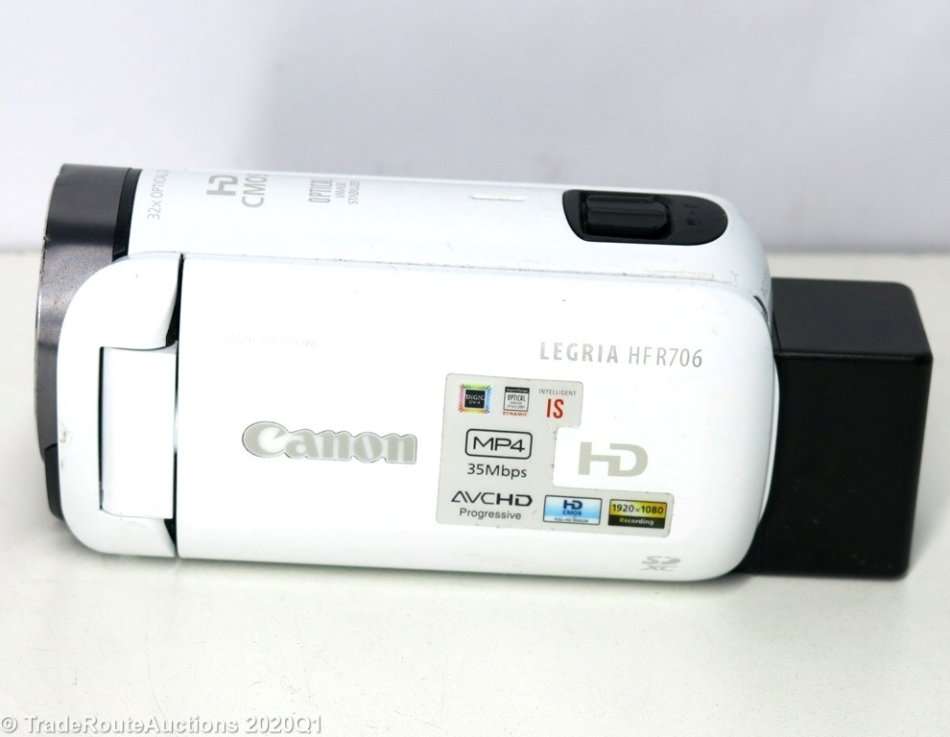 Canon LEGRIA HF R706 High Definition Camcorder (32x Optical 1140x Digital Zoom) 3-Inch Touch LCD