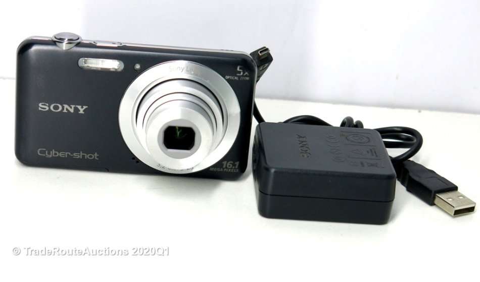 Sony DSC-W710 16 MP Digital Camera with 2.7-Inch LCD