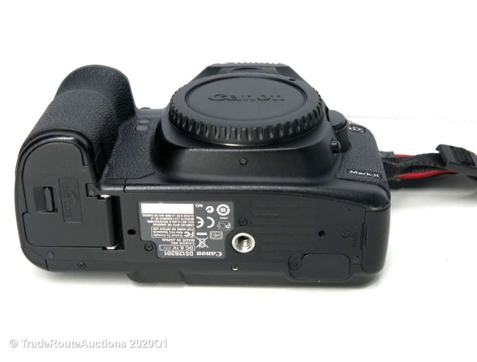 Canon EOS 5D Mark II 21MP Full Frame CMOS DSLR Camera (Body) | 21 Megapixels