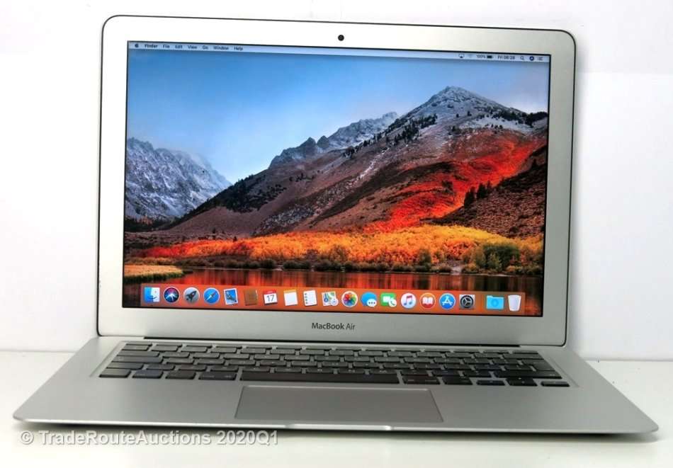 MacBook Air 13.3-inch | Core i5 1.8GHz | 8GB RAM | 128GB SSD MACBOOK AIR 13 INCH 2017 MODEL