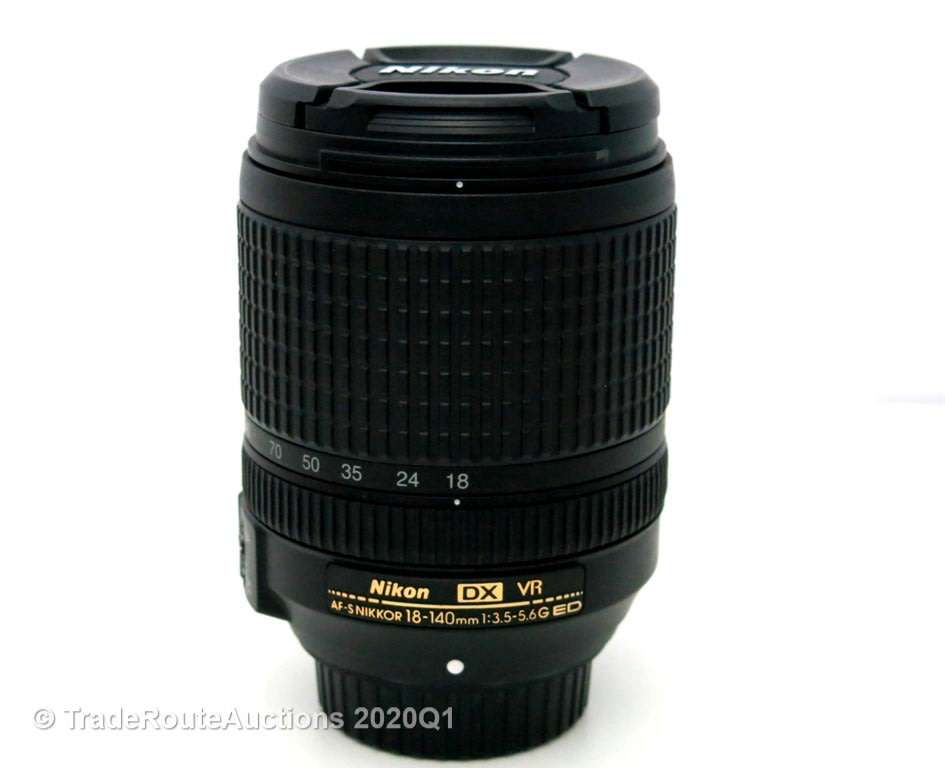 Nikon 18-140mm f/3.5-5.6G ED VR AF-S DX NIKKOR Telephoto & Wide Angle Zoom Lens for Nikon DSLRs
