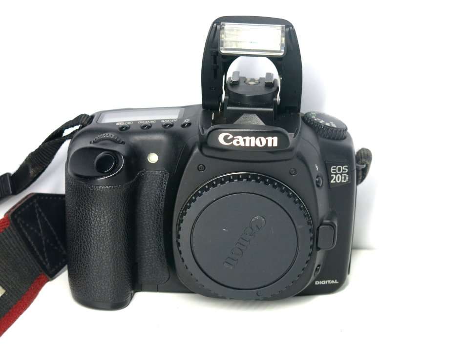 Canon EOS 20D DSLR camera BODY ONLY