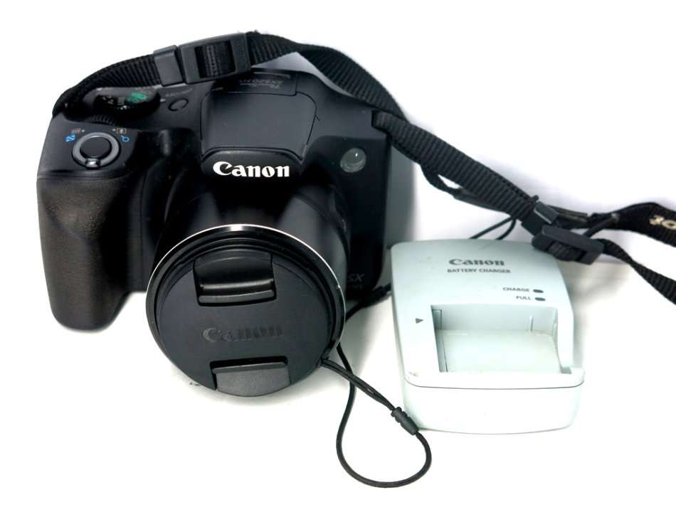 Canon PowerShot SX520 HS 16.0MP 42X zoom Digital Camera - 84X ZOOMPLUS