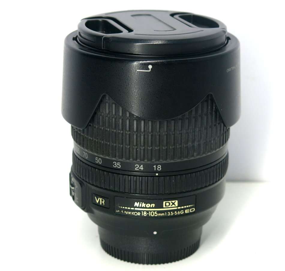 Nikon DX AF-S DX Nikkor 18-105mm VR f/3.5-5.6 Lens for Nikon Digital SLR Cameras
