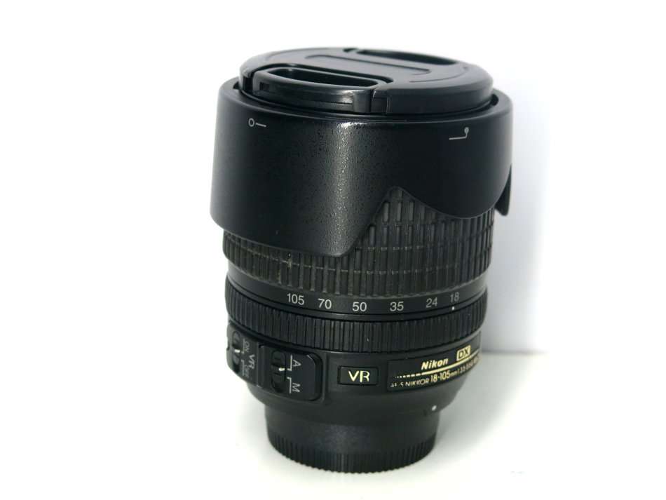 Nikon DX AF-S DX Nikkor 18-105mm VR f/3.5-5.6 Lens for Nikon Digital SLR Cameras