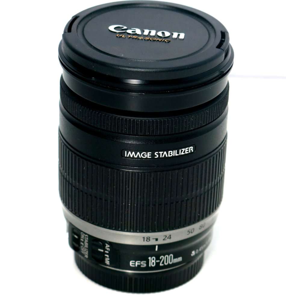 Canon EF-S 18-200mm f/3.5-5.6 IS EF-s - IMAGE STABILIZER LENS for CANON DSLR Cameras