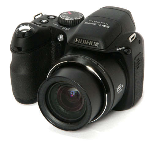 Fujifilm FinePix S2000HD Digital Camera  (10MP, 15x Optical Zoom) 2.7 inch LCD
