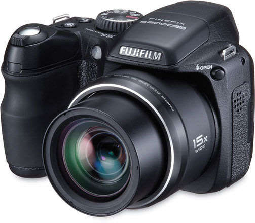 Fujifilm FinePix S2000HD Digital Camera  (10MP, 15x Optical Zoom) 2.7 inch LCD