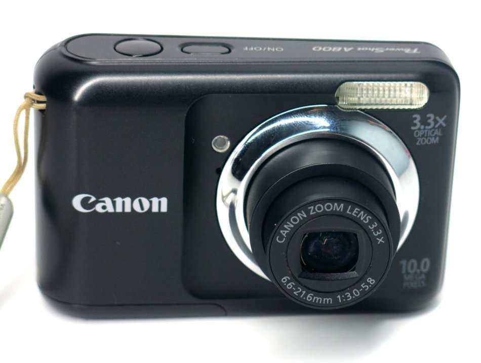 Canon Powershot A800 10 MP Digital Camera with 3.3x Optical Zoom (Black)