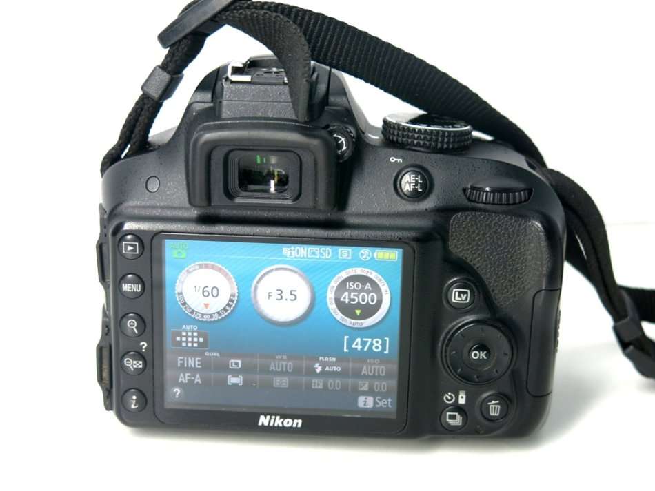 Nikon D3300 24.2 MP CMOS Digital SLR with AF-S DX NIKKOR 18-55mm f/3.5-5.6G VR II Zoom Lens (Black)