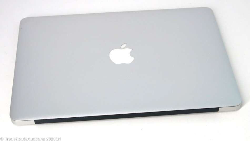 Apple MacBook Air 13.3-inch | Core i5 1.4GHz | 4GB RAM | 256GB SSD FLASH  **  EARLY 2014 ***