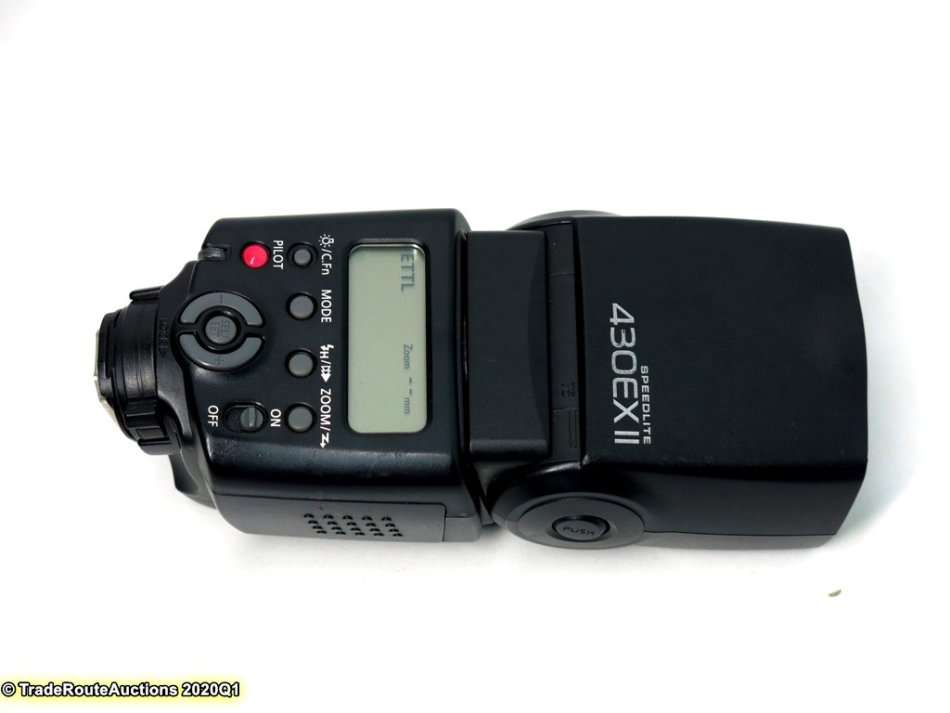 Canon Speedlite 430EX II Flash for Canon EOS DIGITAL SLR Cameras *** BARGAIN ** Fits all CANON DSLRs