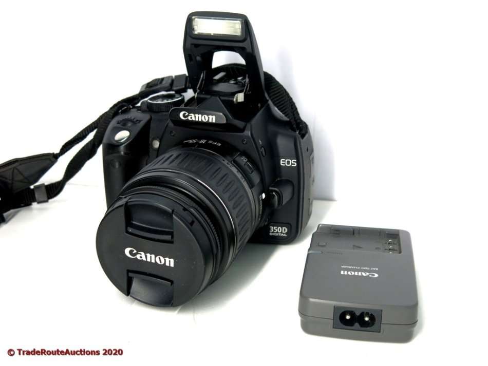 Canon EOS 350D Digital SLR camera (BLACK) WITH 18-55 mm EFS LENS