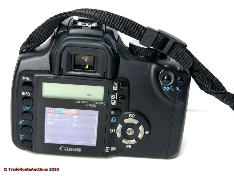 Canon EOS 350D Digital SLR camera (BLACK) WITH 18-55 mm EFS LENS