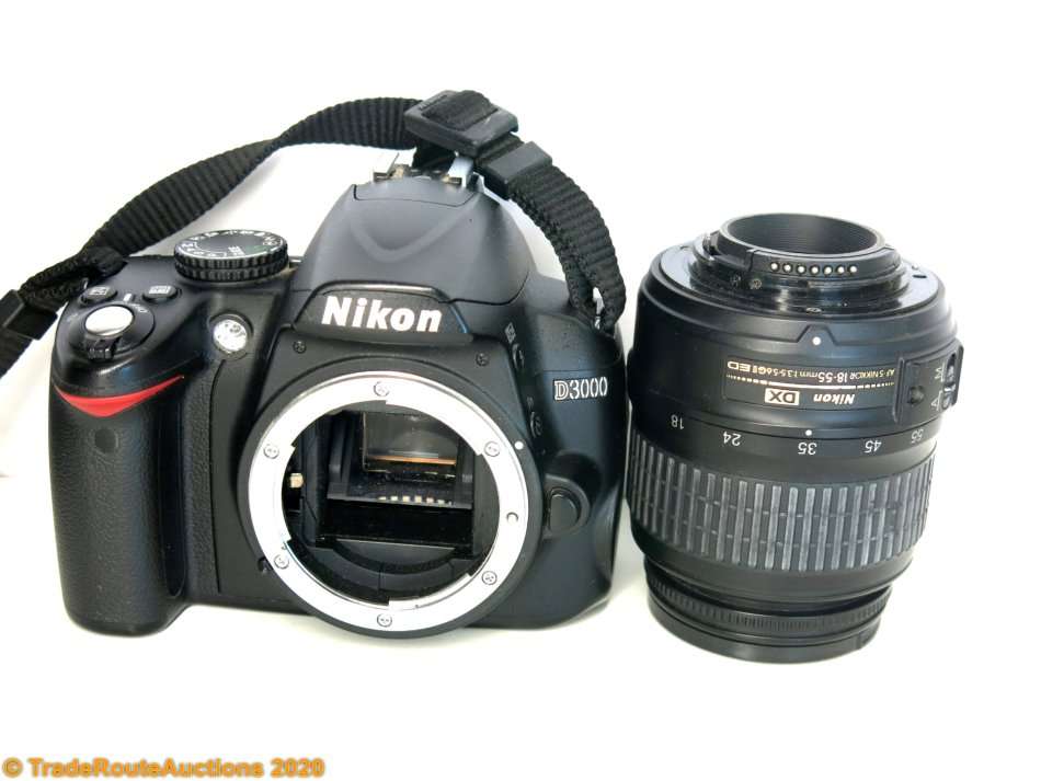 NIKON D3000 DSLR CAMERA CAMERA KIT WITH NIKKOR 18-55 LENS
