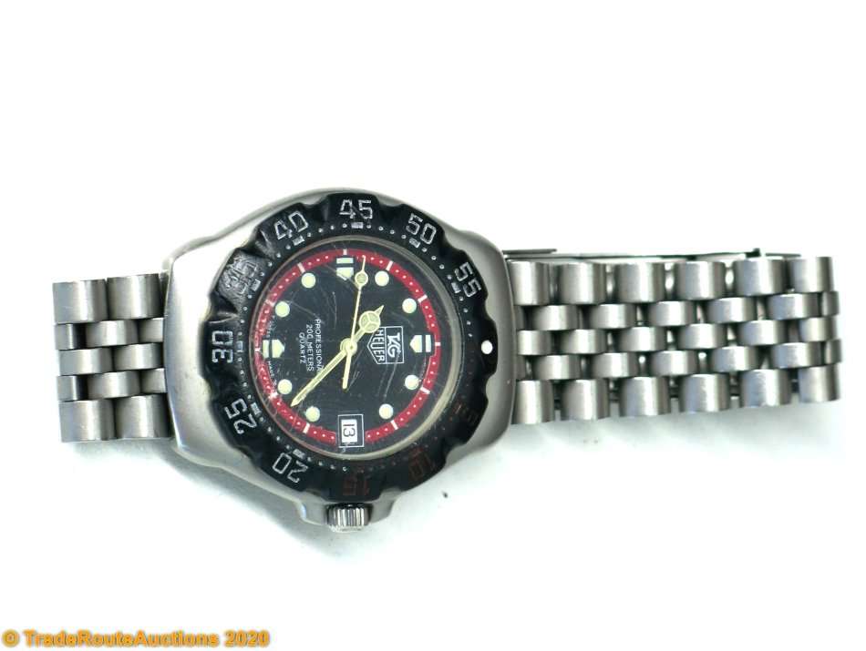 TAG Heuer WA1214 Formula 1 Unisex Midsize Watch