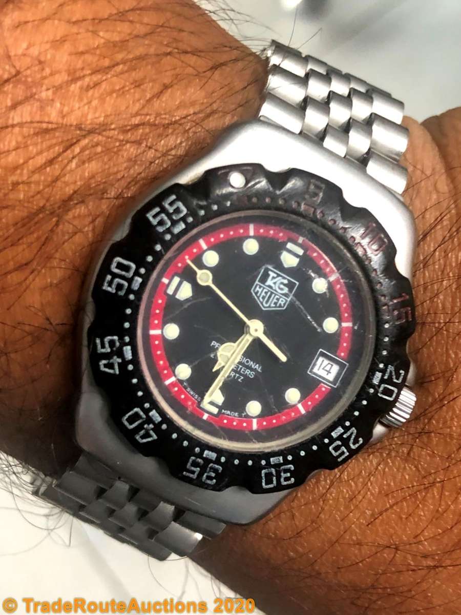 TAG Heuer WA1214 Formula 1 Unisex Midsize Watch