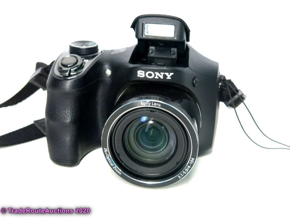 Sony Cybershot DSC-H200 Black 20.1MP 26X Optical SteadyShot image stabilization Digital Camera