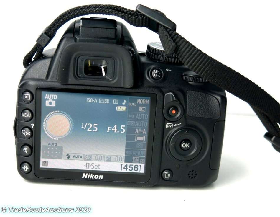 NIKON D3100 DSLR Camera Kit with Nikon 18-55 Lens *** BARGAINS ***