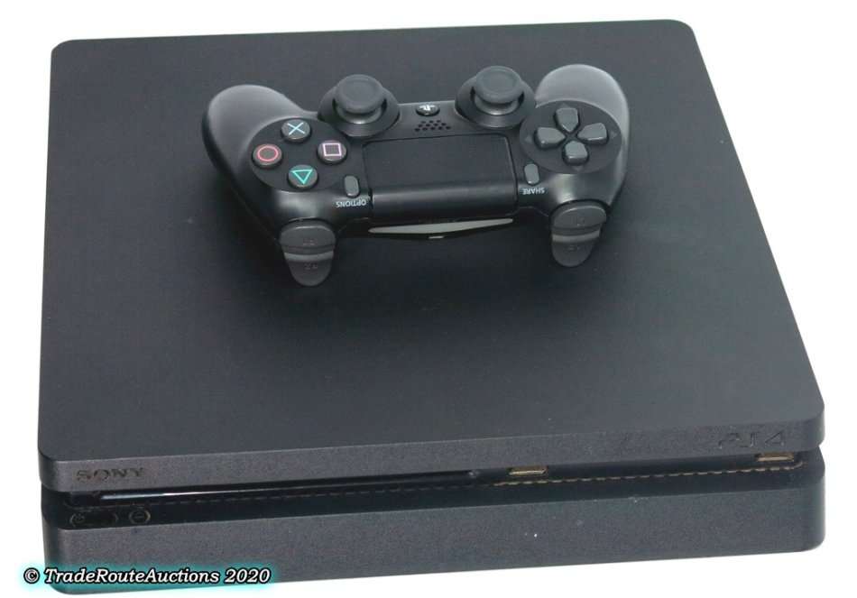 Sony PS4 PlayStation 4 SLIM console - CUH-2116A - Jet Black  *** SONY PS4 ***