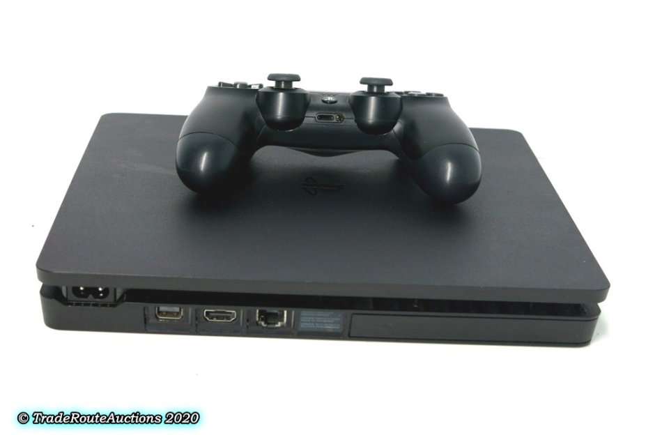 Sony PS4 PlayStation 4 SLIM console - CUH-2116A - Jet Black  *** SONY PS4 ***