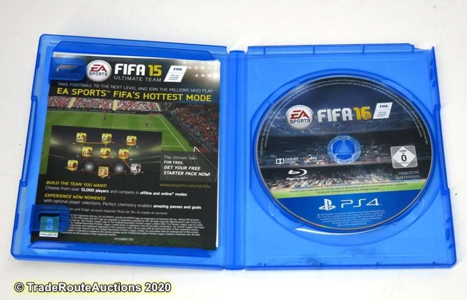 FIFA 15 - PlayStation 4 - (PS4 Game)