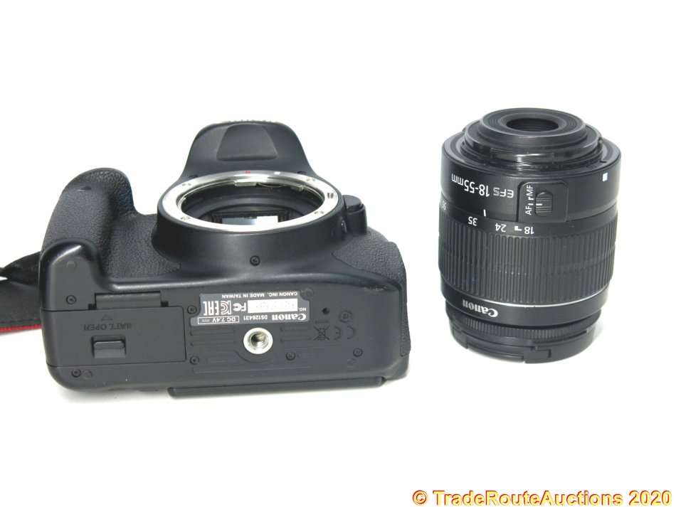 Canon EOS 700D DIGITAL SLR CAMERA KIT WITH 18-55MM iii LENS | 18.0 MP FULL HD