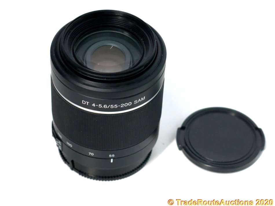 Sony 55-200mm f/4-5.6 Compact Super Telephoto Zoom Lens - For Sony DSLR Cameras