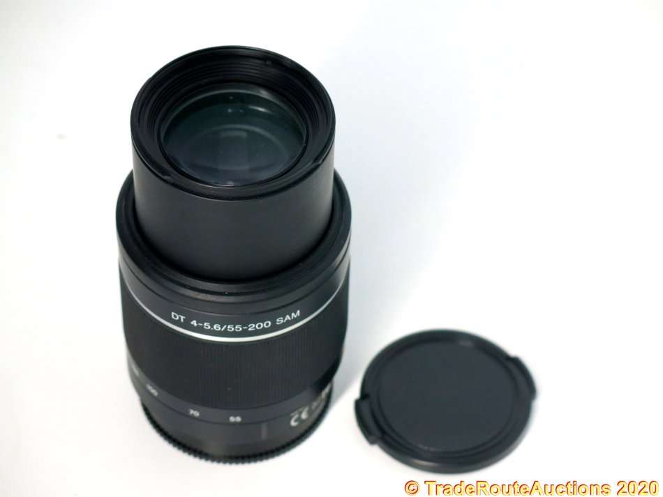 Sony 55-200mm f/4-5.6 Compact Super Telephoto Zoom Lens - For Sony DSLR Cameras