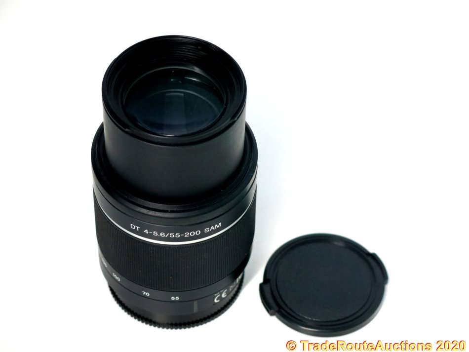 Sony 55-200mm f/4-5.6 Compact Super Telephoto Zoom Lens - For Sony DSLR Cameras