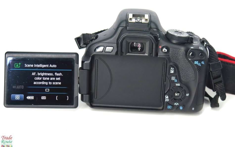 Canon EOS 600D DSLR CAMERA with Canon 18-55 Lens Camera Kit