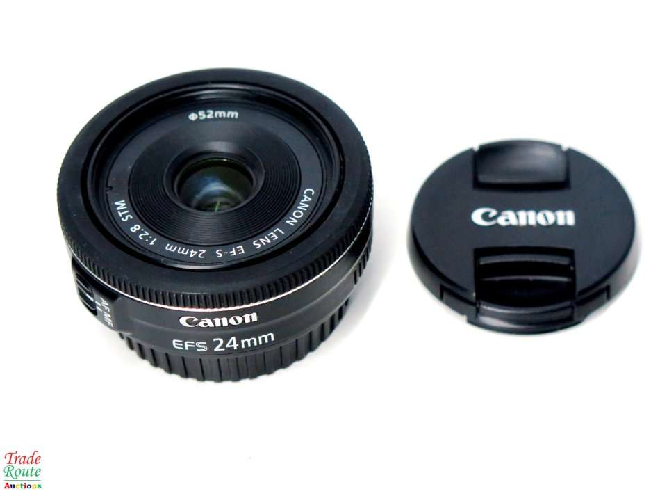 Canon EFS 24mm f/2.8 STM Lens Pancake lens for Canon Cameras
