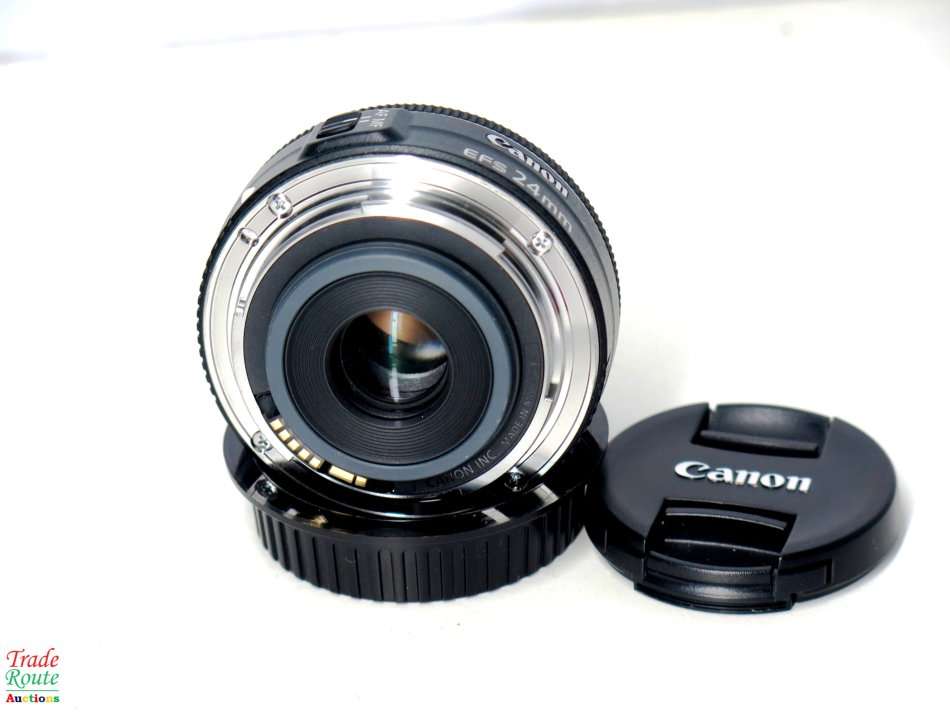 Canon EFS 24mm f/2.8 STM Lens Pancake lens for Canon Cameras
