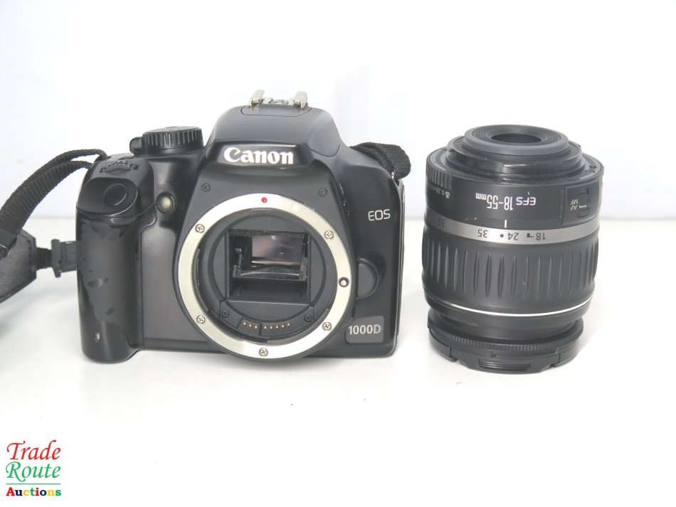 Canon EOS 1000D Digital SLR camera plus Canon 18-55mm Lens Professional KIT