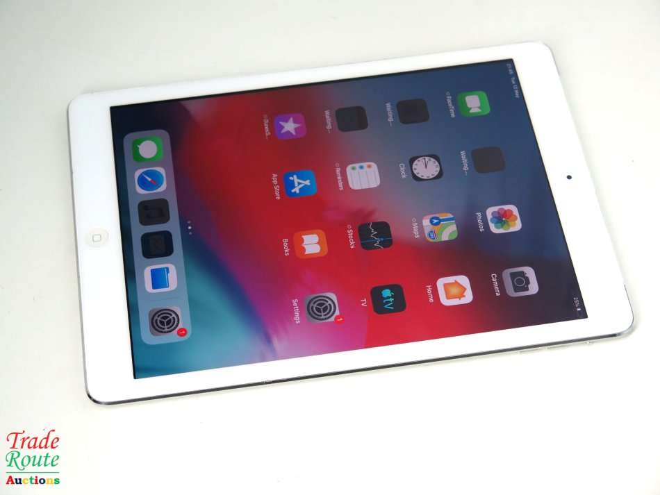 IPAD AIR | 16GB | 4G | WiFi | MD794HC | SILVER | APPLE  ***  RETINA DISPLAY  ***
