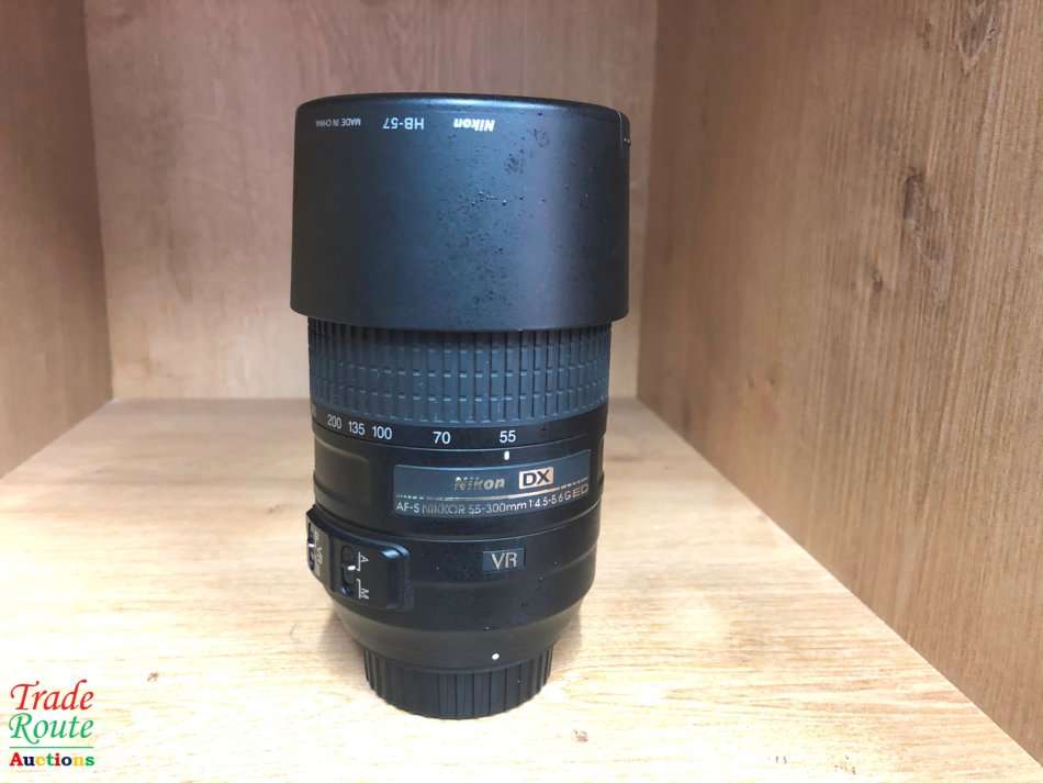 Nikon DX AF-S NIKKOR 55-300MM ED VR Lens for Nikon Digital SLR Cameras