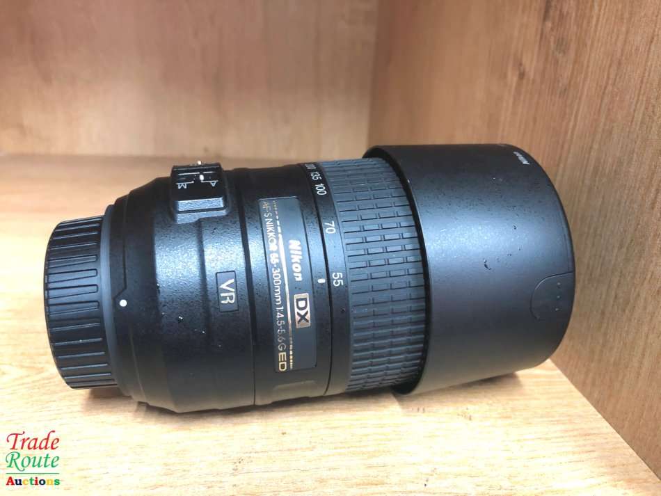 Nikon DX AF-S NIKKOR 55-300MM ED VR Lens for Nikon Digital SLR Cameras