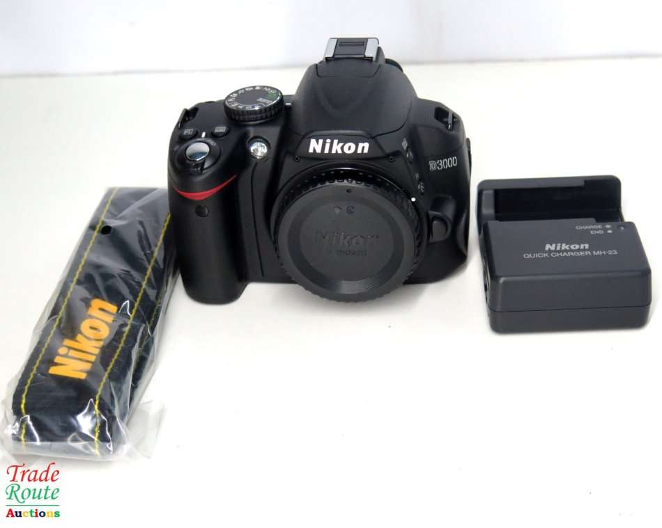 DEMO ** NIKON D3000 DSLR CAMERA  (BODY ONLY) PROFESSIONAL CAMERA BODY