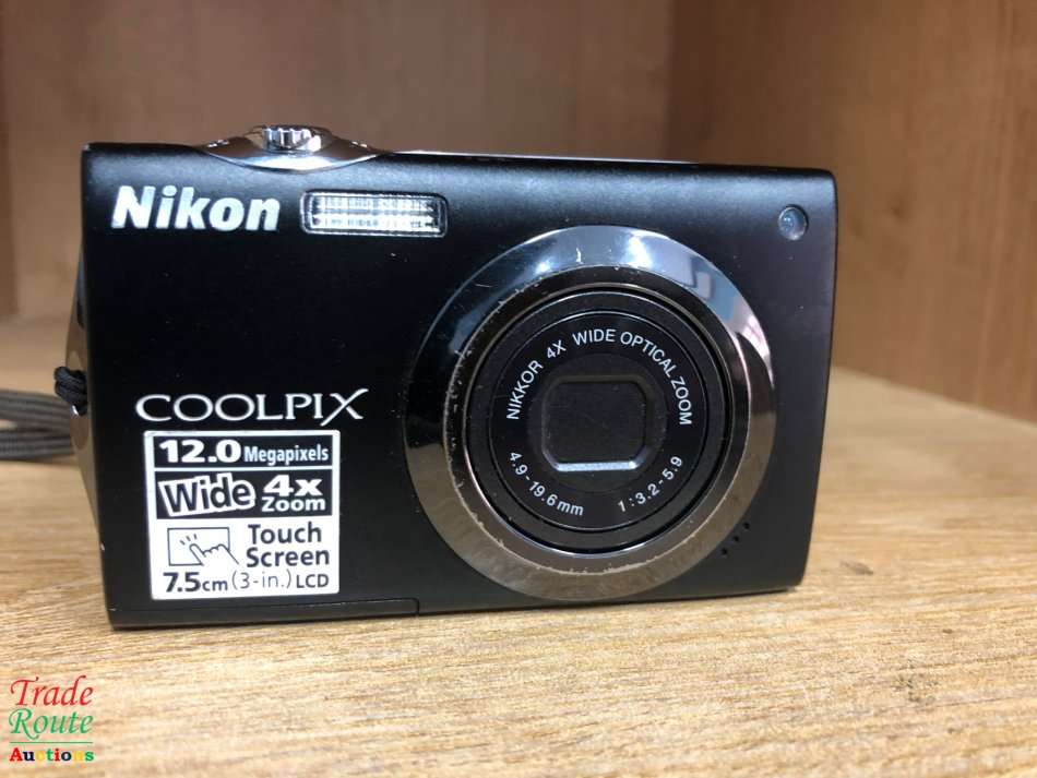 Nikon Coolpix S4000 12 MP Digital Camera with 4x Optical Vibration Reduction (VR) Zoom