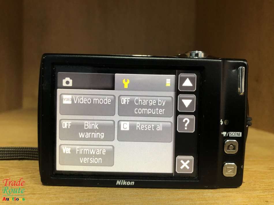 Nikon Coolpix S4000 12 MP Digital Camera with 4x Optical Vibration Reduction (VR) Zoom