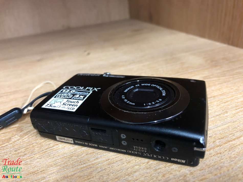 Nikon Coolpix S4000 12 MP Digital Camera with 4x Optical Vibration Reduction (VR) Zoom